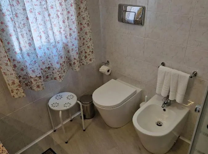 Nocleg ze śniadaniem Ca'mea 4*